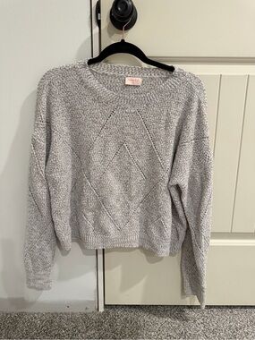 Light Gray Diamond-Knit Crewneck Sweater